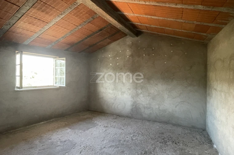 Moradia T3 para Venda em Lorvão Foto 17