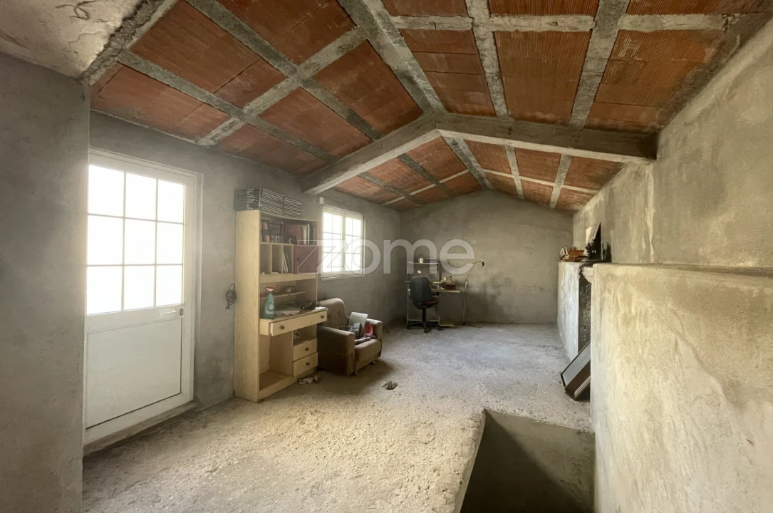 Moradia T3 para Venda em Lorvão Foto 12