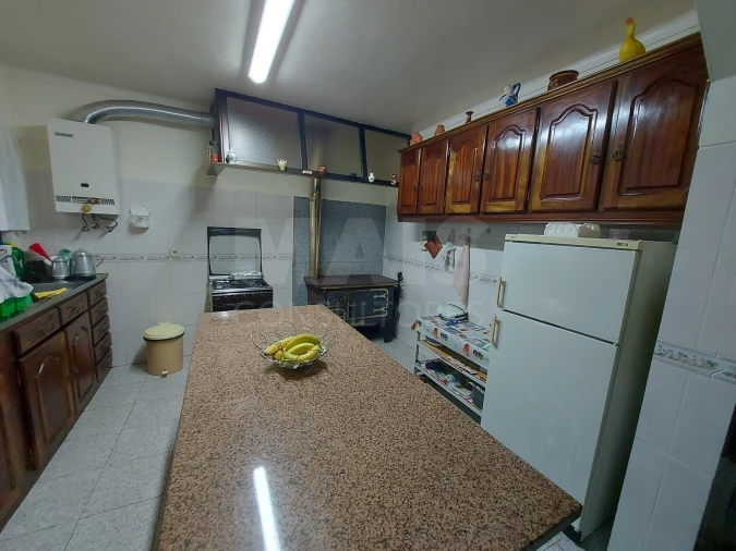 Prédio para Venda em Côja e Barril de Alva Foto 4