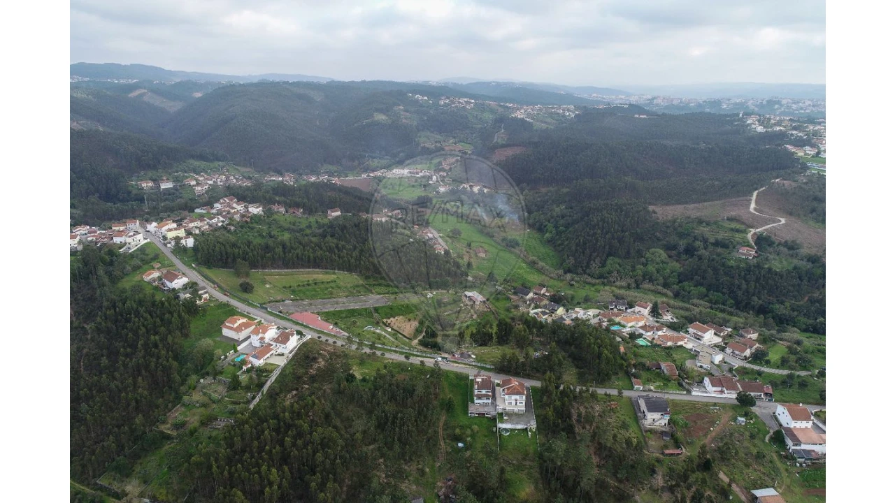 Terreno para Venda em Eiras e São Paulo de Frades Foto 9