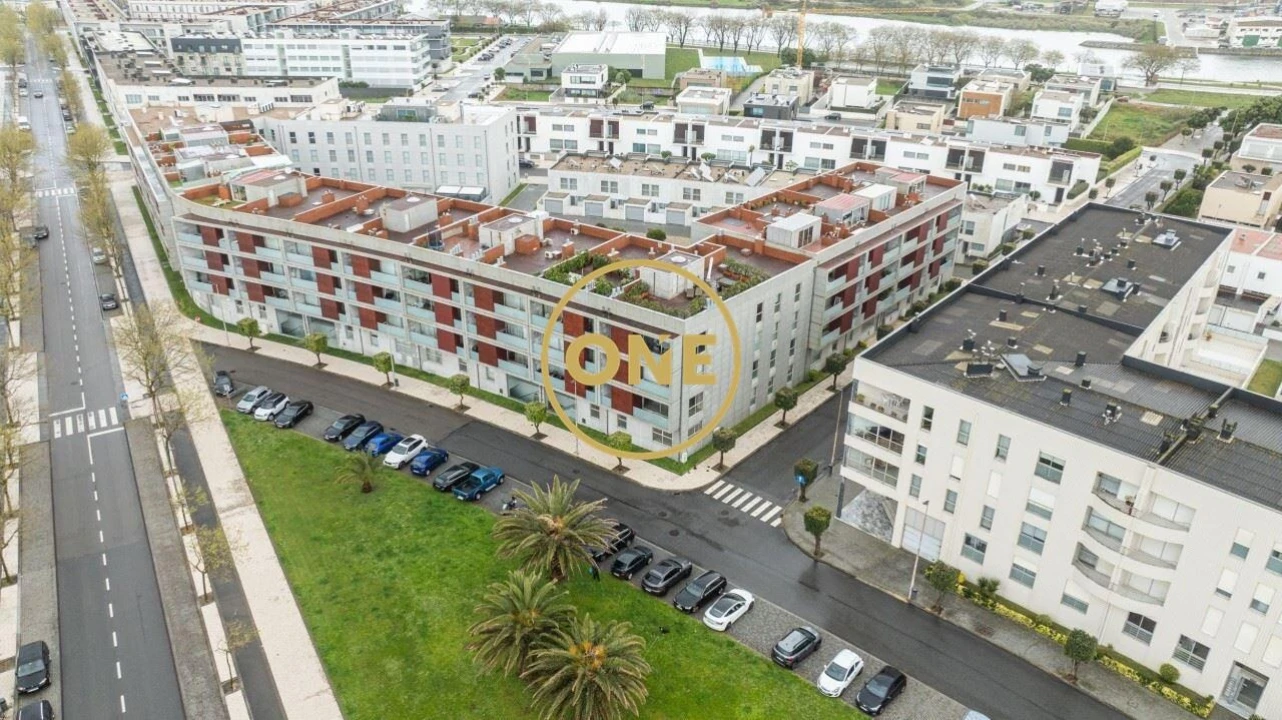 Apartamento T4 para Venda em Vila do Conde Foto 32