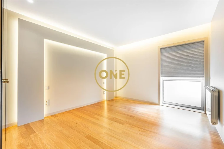 Apartamento T4 para Venda em Vila do Conde Foto 16