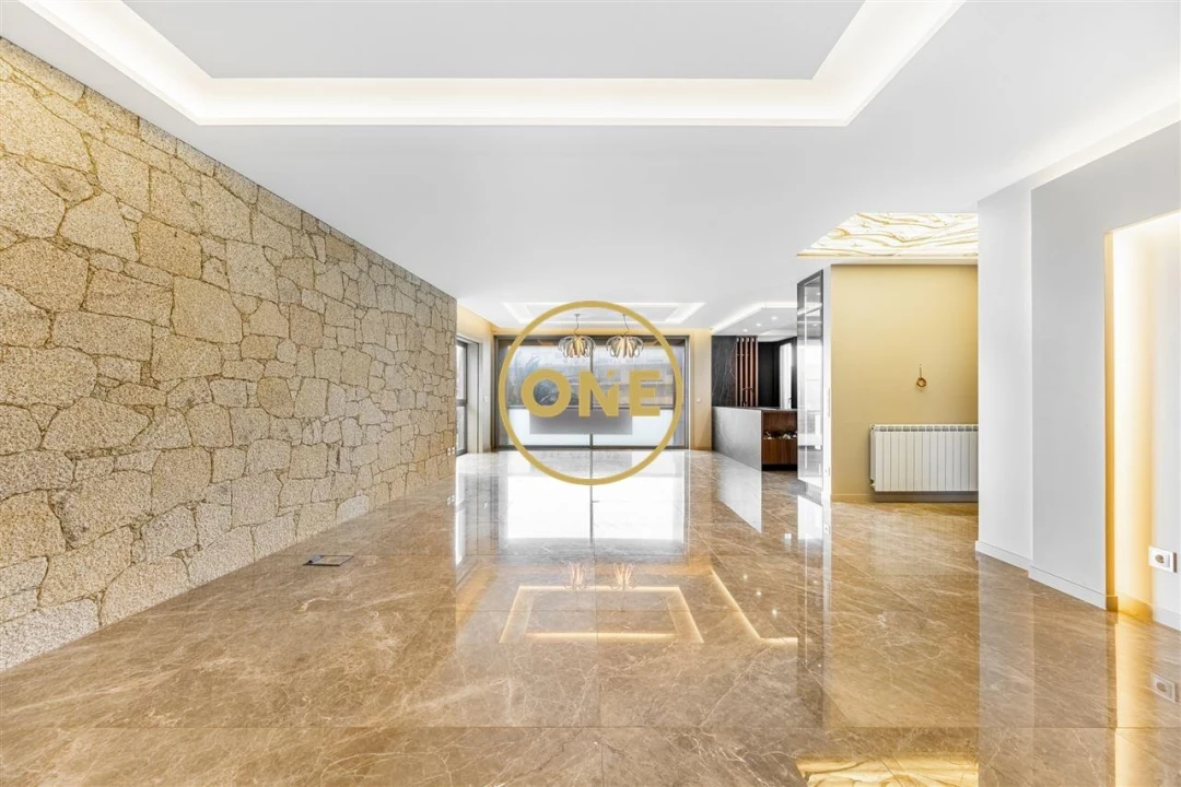 Apartamento T4 para Venda em Vila do Conde Foto 11
