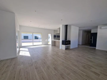 Moradia T4 para Venda em Sesimbra (Castelo)
