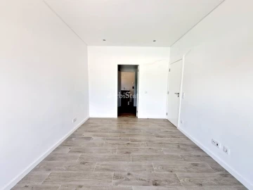 Moradia T4 para Venda em Sesimbra (Castelo)