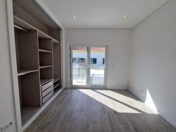 Moradia T4 para Venda em Sesimbra (Castelo)