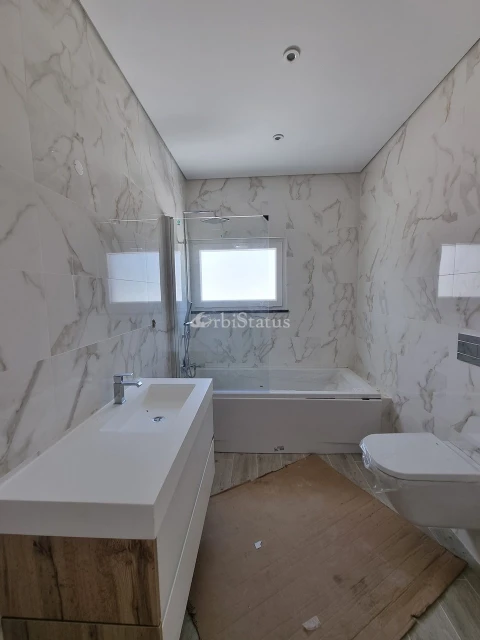 Moradia T4 para Venda em Sesimbra (Castelo)
