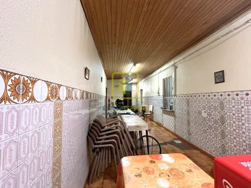 Negócio para Trespasse em Eiras e São Paulo de Frades