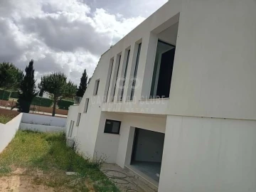 Moradia T3 para Venda em Lagoa e Carvoeiro