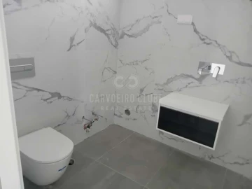 Moradia T3 para Venda em Lagoa e Carvoeiro