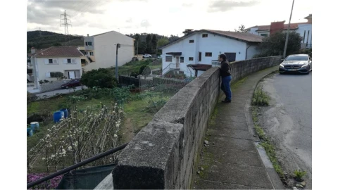 Terreno para Venda em Foz do Sousa e Covelo