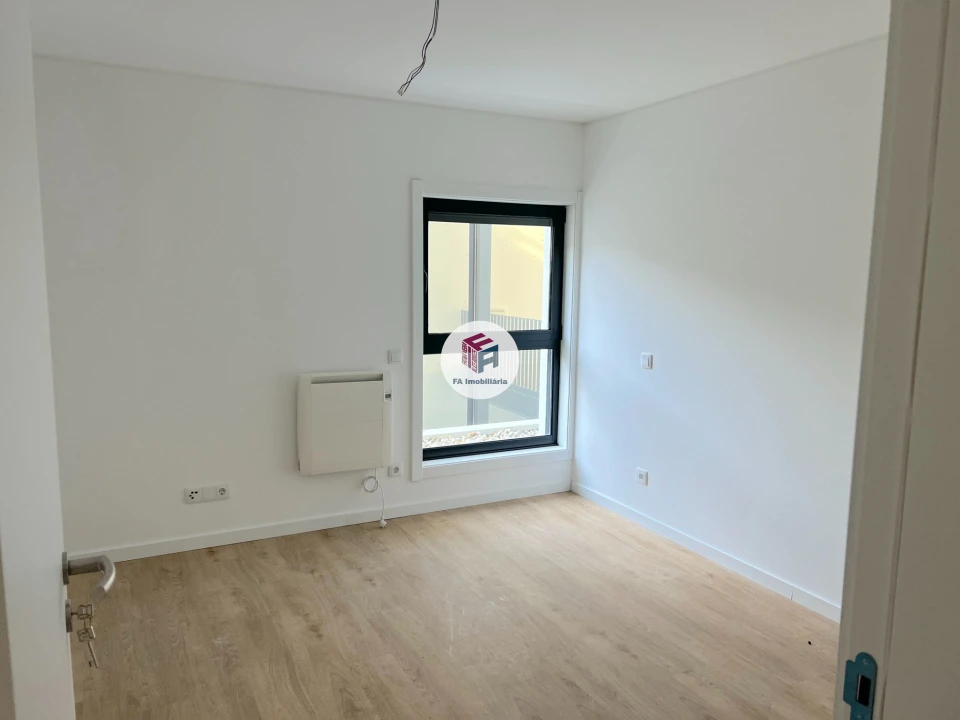 Apartamento T2 para Arrendamento em Matosinhos e Leça da Palmeira Foto 10
