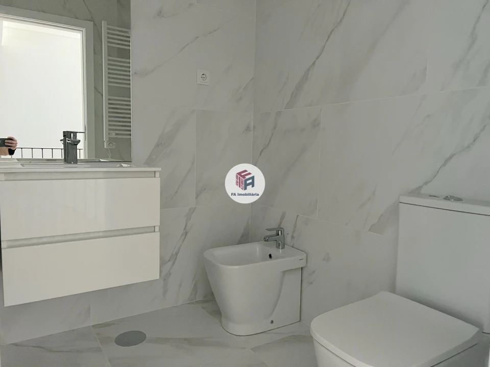 Apartamento T2 para Arrendamento em Matosinhos e Leça da Palmeira Foto 12