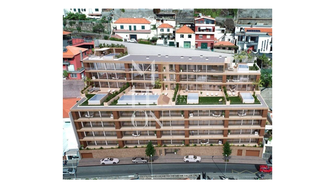 Apartamento T2 para Venda em Camara de Lobos Foto 3