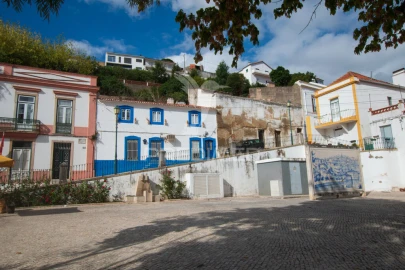 Terreno para Venda em Alenquer (Santo Estêvão e Triana)