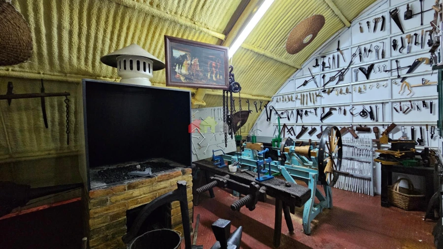 Armazém para Venda em Nossa Senhora da Vila, Nossa Senhora do Bispo e Silveiras Foto 52