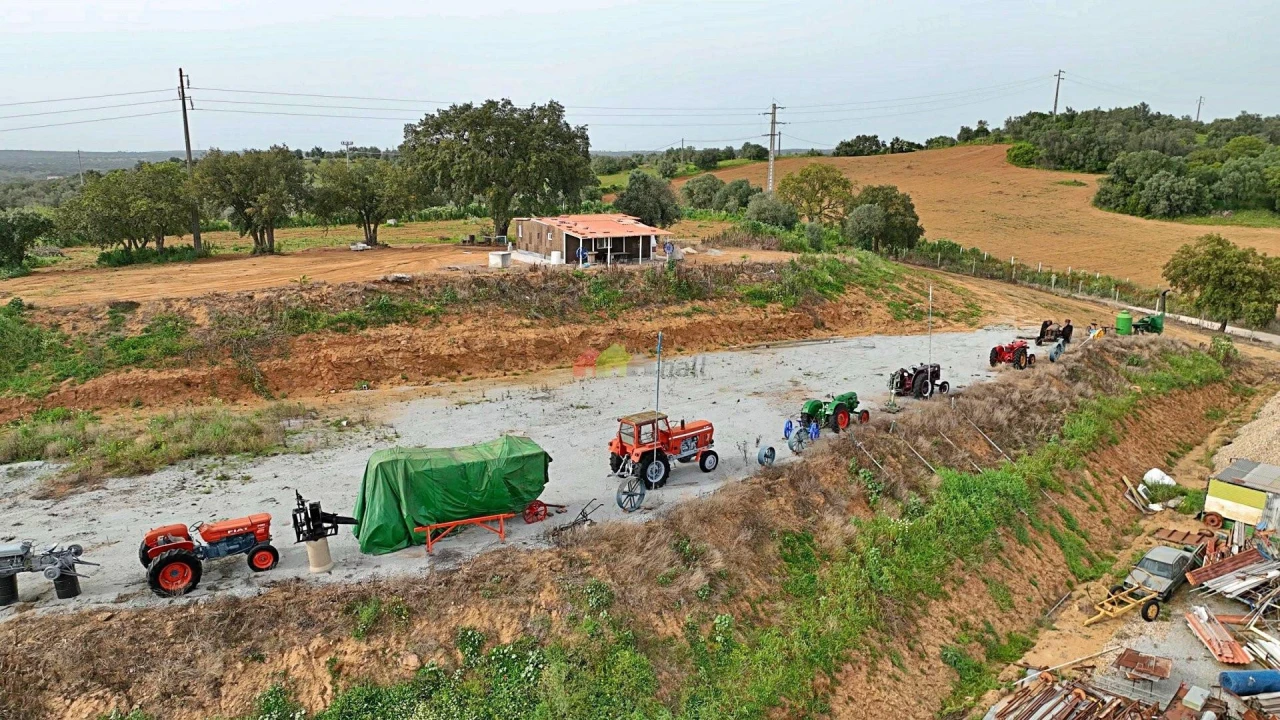 Armazém para Venda em Nossa Senhora da Vila, Nossa Senhora do Bispo e Silveiras Foto 6
