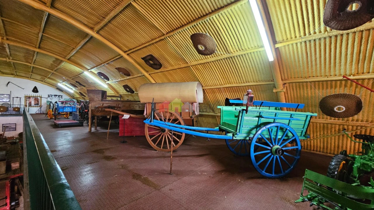 Armazém para Venda em Nossa Senhora da Vila, Nossa Senhora do Bispo e Silveiras Foto 57
