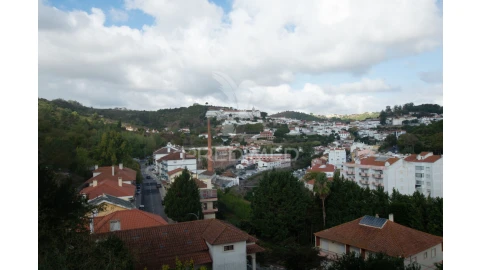 Terreno para Venda em Alenquer (Santo Estêvão e Triana)