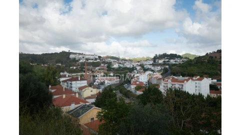 Terreno para Venda em Alenquer (Santo Estêvão e Triana)