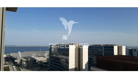 Escritório para Arrendamento em Olivais