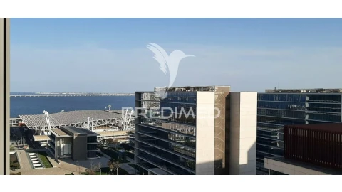 Escritório para Arrendamento em Olivais