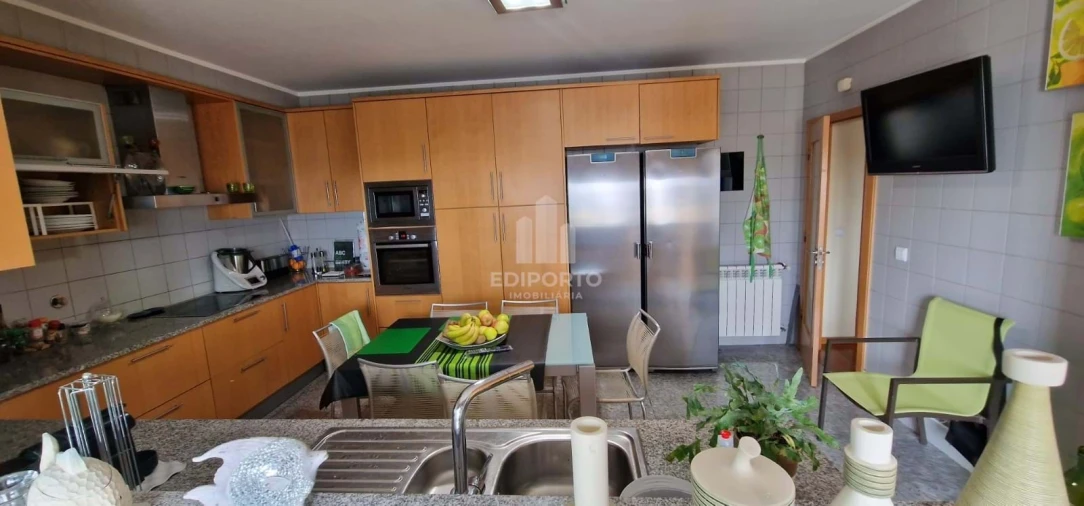 Apartamento T5 para Venda em Santa Marinha e São Pedro da Afurada Foto 9