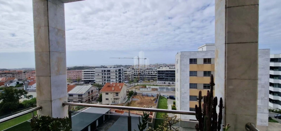 Apartamento T5 para Venda em Santa Marinha e São Pedro da Afurada Foto 6