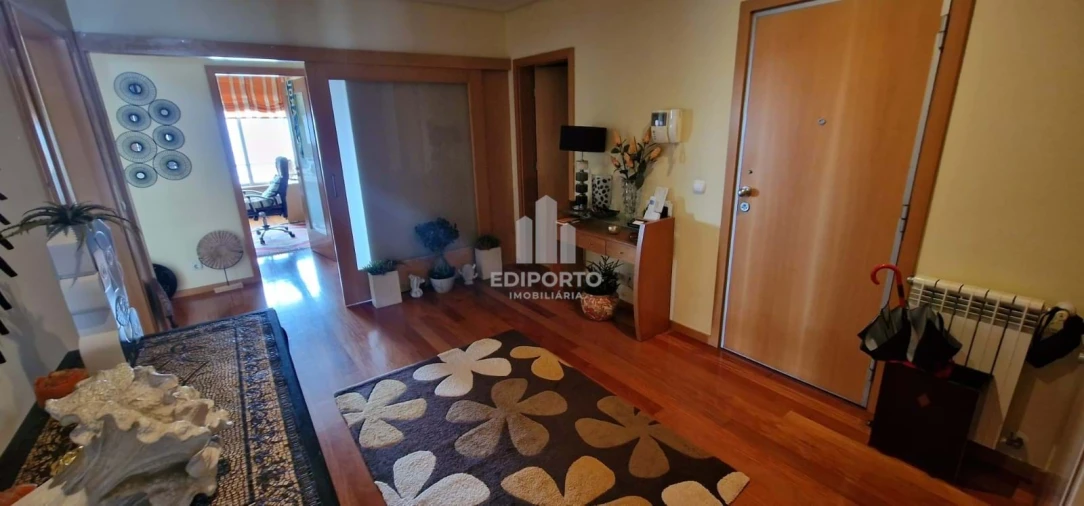 Apartamento T5 para Venda em Santa Marinha e São Pedro da Afurada Foto 5