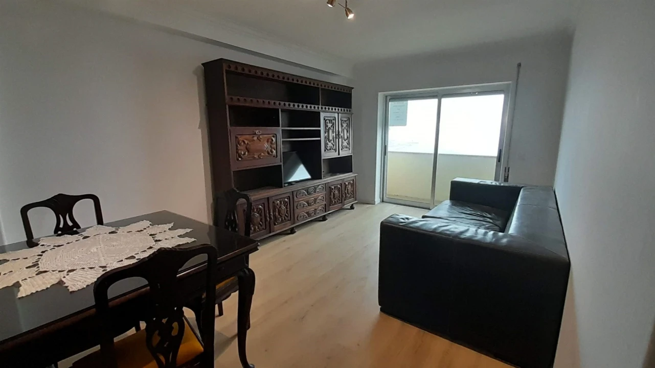 Apartamento T0 para Venda em Vila Praia de Ancora Foto 4