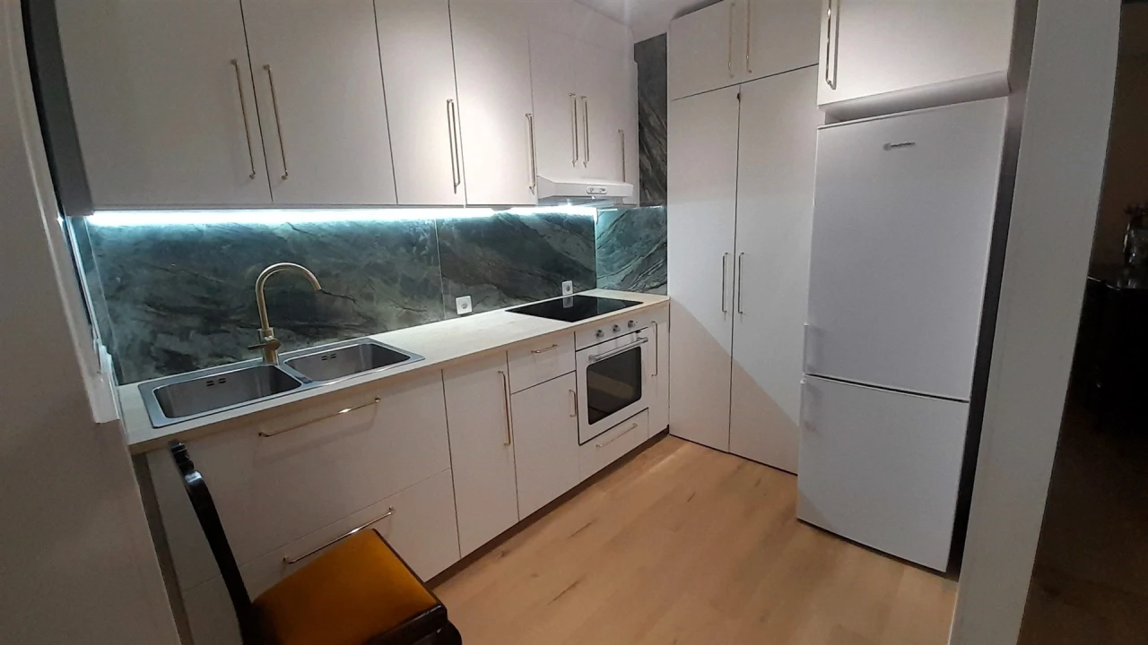 Apartamento T0 para Venda em Vila Praia de Ancora Foto 9