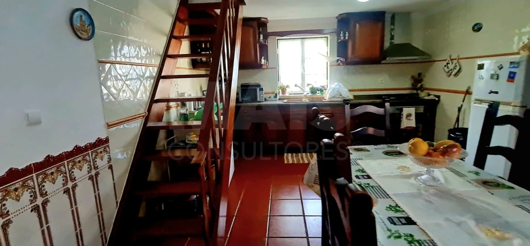 Moradia T4 para Venda em Reguengo Grande Foto 7