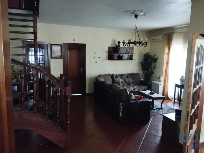 Moradia T4 para Venda em Tolosa Foto 5