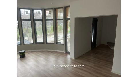 Moradia T3 para Venda em Vinhais