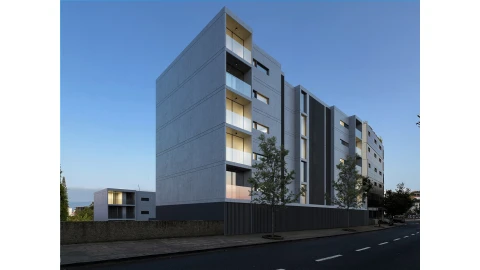 Apartamento T0 para Venda em São Martinho