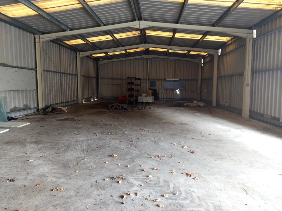 Armazém para Arrendamento em Fornos de Maceira Dão Foto 3