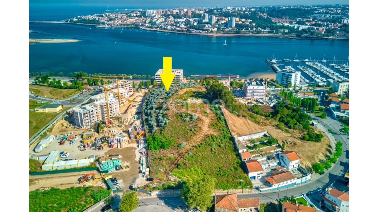 Apartamento T2 para Venda em Canidelo Foto 15