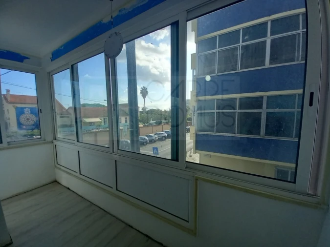 Apartamento T4 para Venda em Laranjeiro e Feijó Foto 25