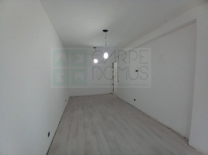 Apartamento T4 para Venda em Laranjeiro e Feijó Foto 33