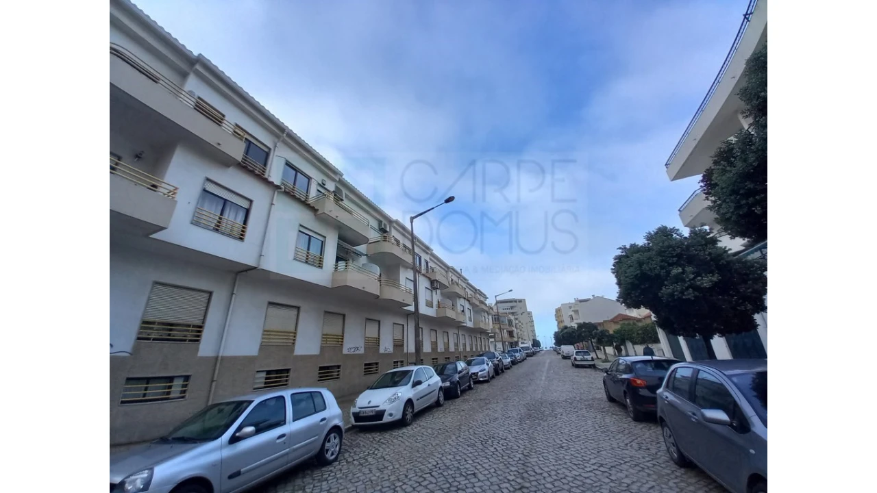 Apartamento T3 para Venda em Costa da Caparica Foto 37