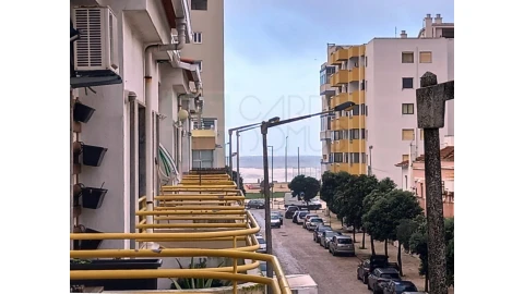 Apartamento T3 para Venda em Costa da Caparica