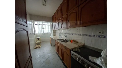 Apartamento T3 para Venda em Costa da Caparica