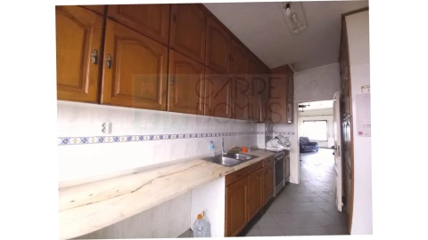 Apartamento T3 para Venda em Costa da Caparica