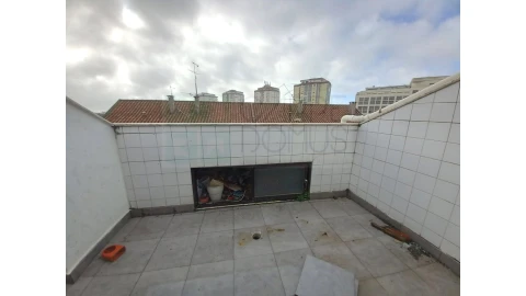 Apartamento T3 para Venda em Costa da Caparica