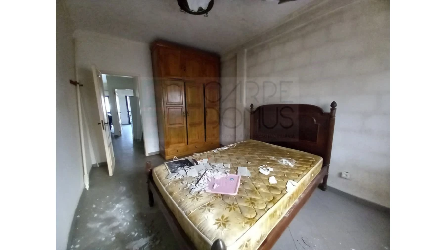 Apartamento T3 para Venda em Costa da Caparica Foto 17