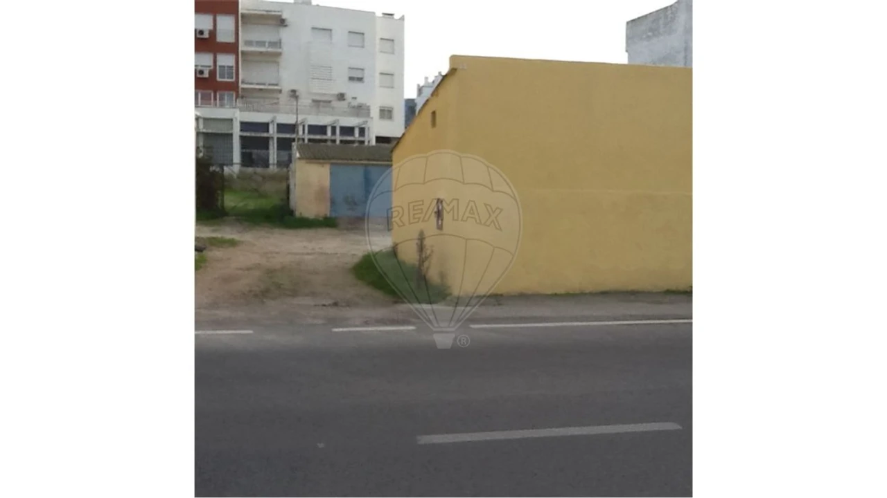 Terreno para Venda em Alto do Seixalinho, Santo André e Verderena Foto 2