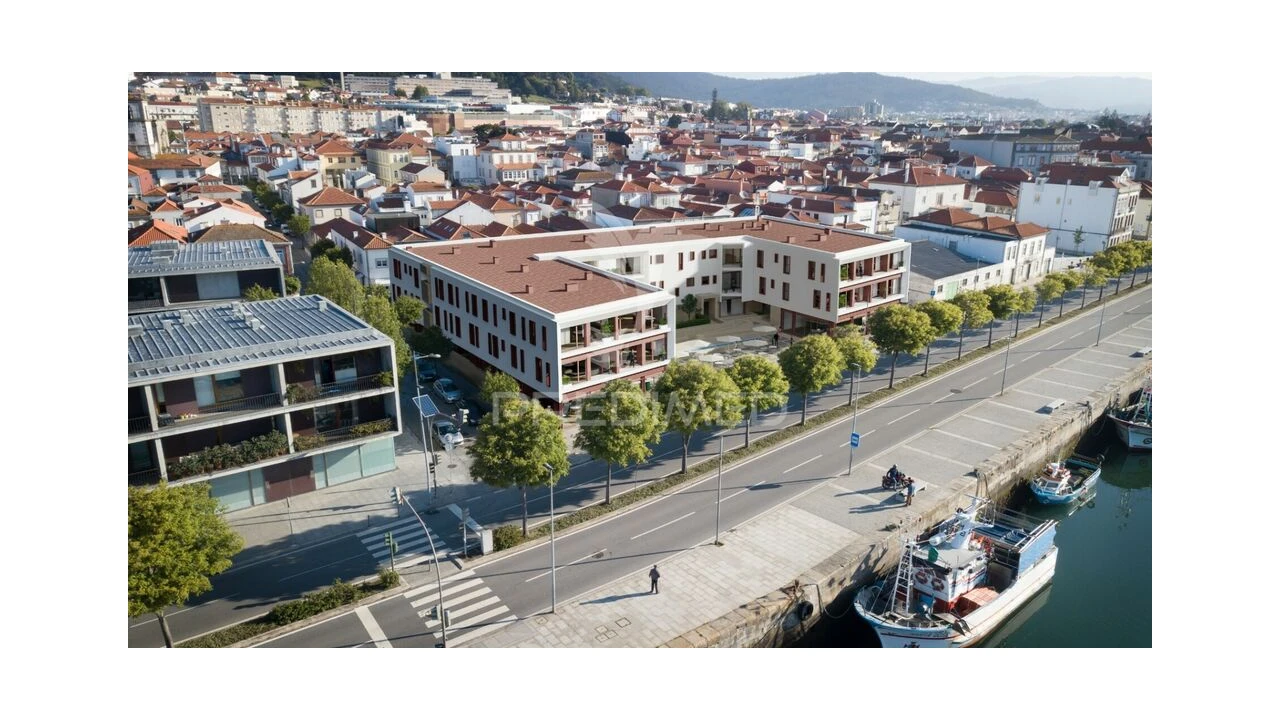 Apartamento T3 para Venda em Barroselas e Carvoeiro Foto 1
