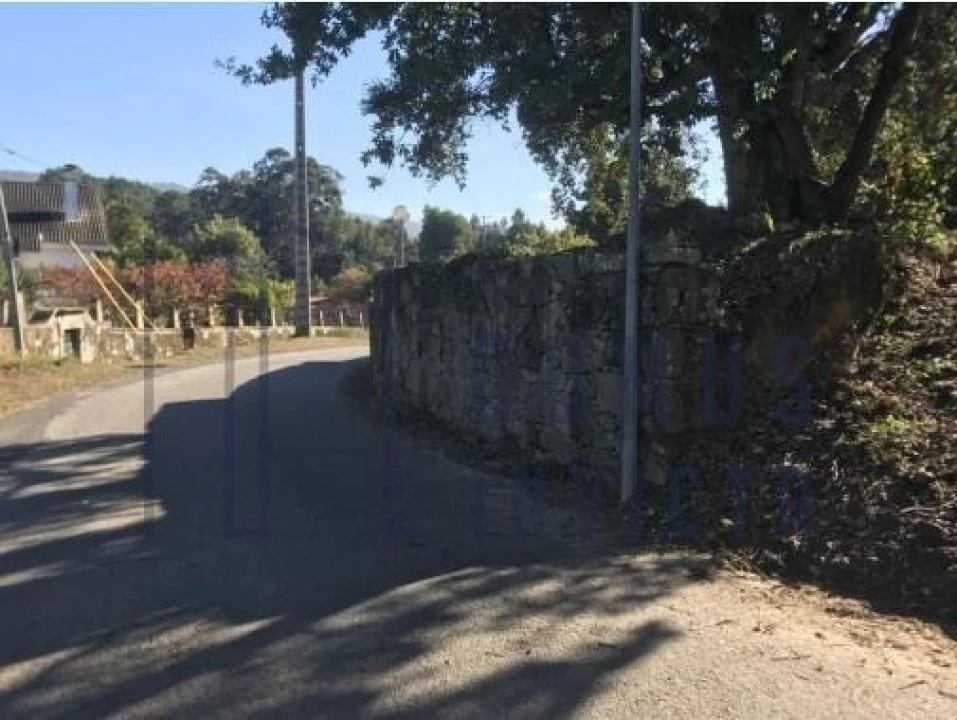 Terreno para Venda em Venade e Azevedo Foto 3