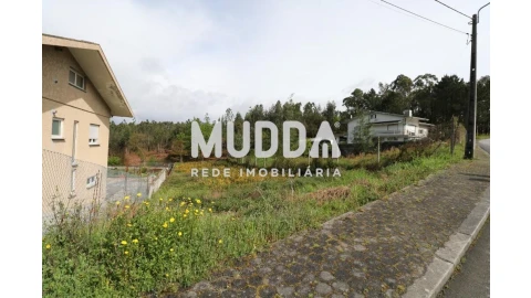 Terreno para Venda em Canedo, Vale e Vila Maior