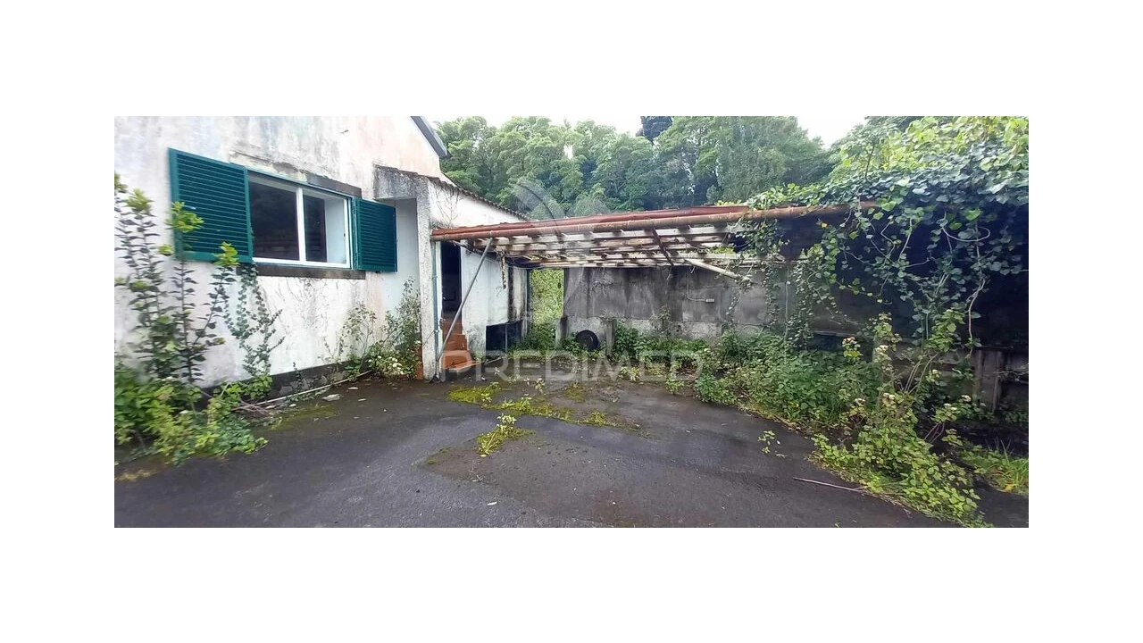 Moradia T4 para Venda em Santo Antonio Foto 18